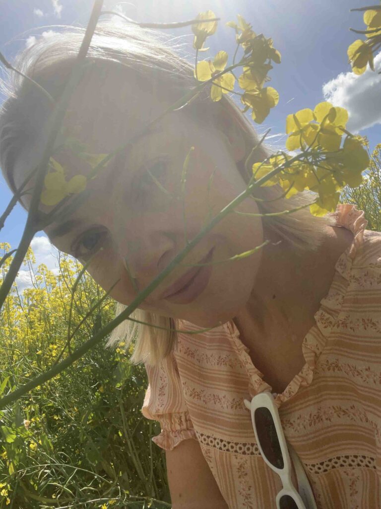 Canola fields in York, WA, Western Australia, where to walk through canola, travel WA, insta spots